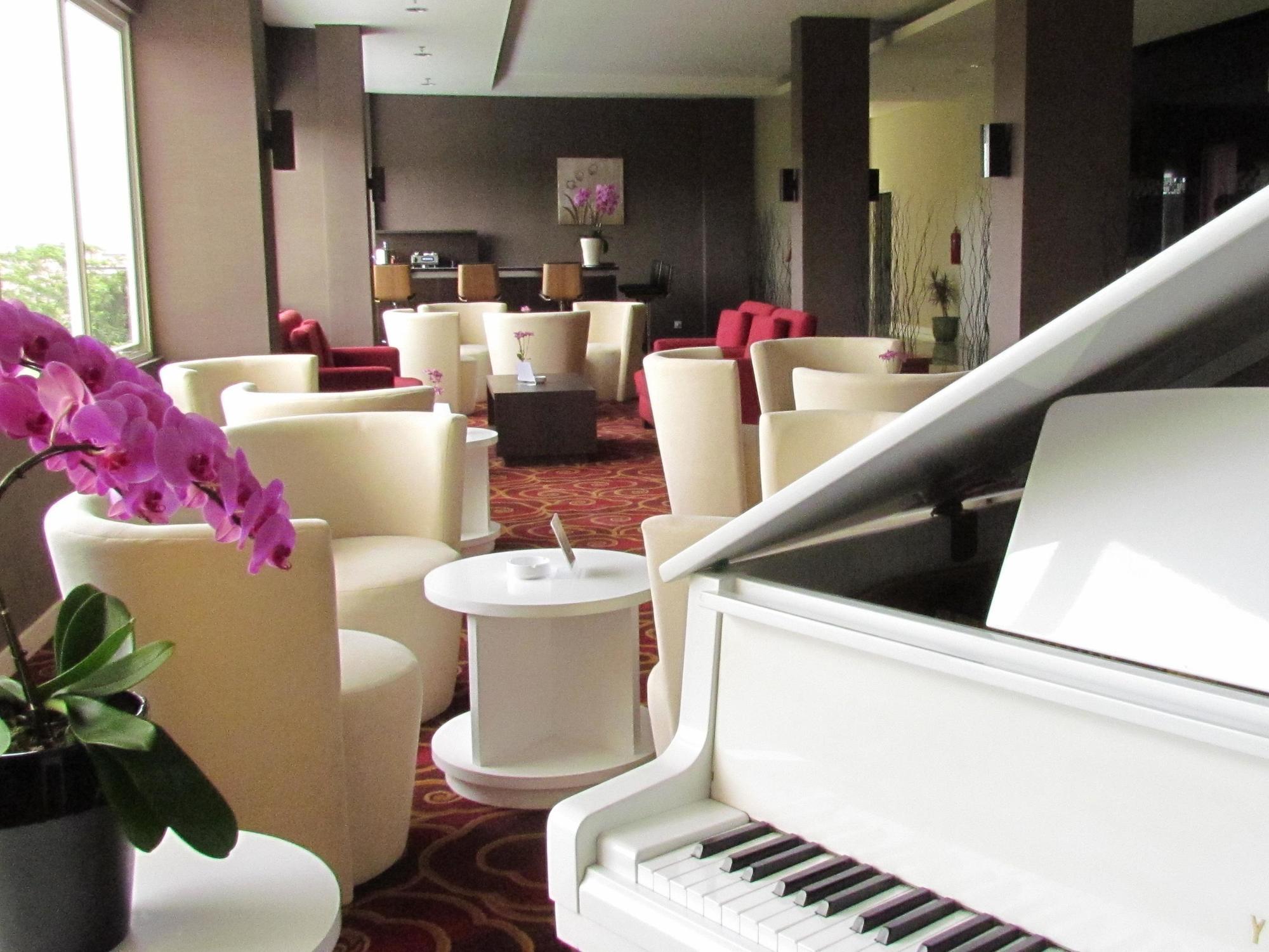 Padjadjaran Hotel Bogor Luaran gambar